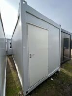 Duschcontainer 6,00x2,43 m mit 6 Duschen
