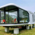 Kapsel E7 2 Betten+1 Badezimmer mit Balkon