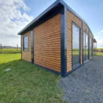 Möblierter Bungalow mit Gartenchalet – Bild 13