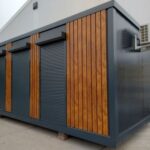 21 m² großer Bürocontainer mit WC und Kochnische